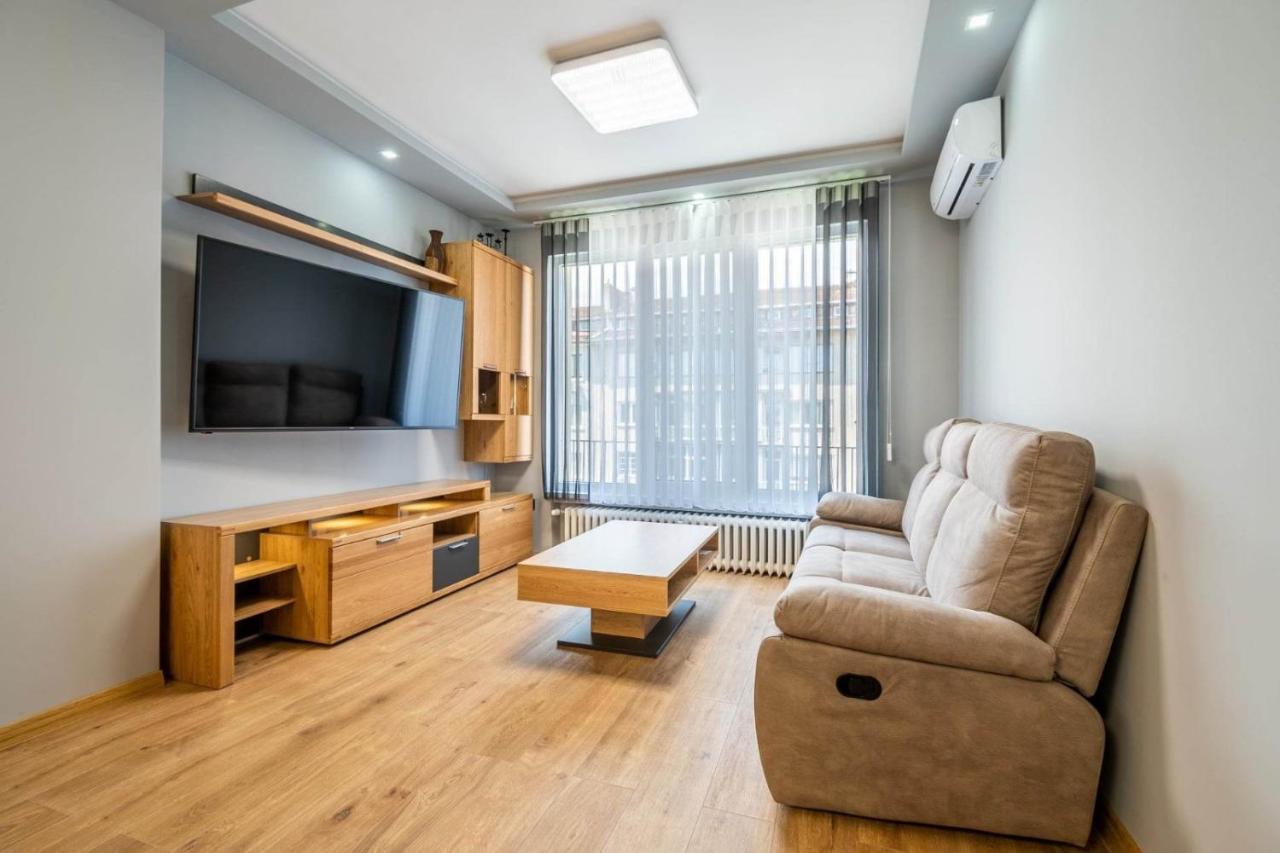 Apartament Vitoshka'S Finest Sofia Zewnętrze zdjęcie
